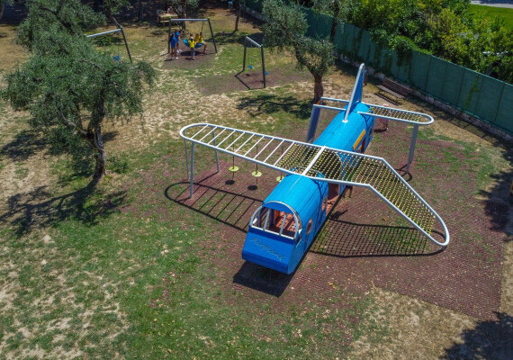 2022 Torri Del Benaco - Aereo Linea Fantasy  - Holzhof