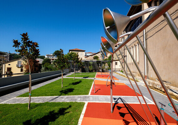 2020  Parco giochi Santuario e Convento del SS Crocifiìsso Cosenza "Parco della Scienza" Holzhof Modo  - Holzhof