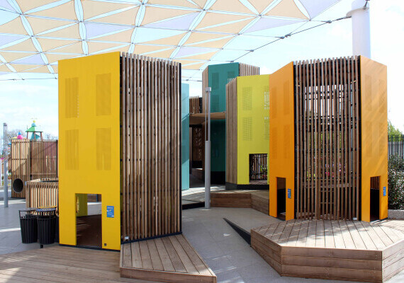 2021 PLAYLAND “Playground Serravalle Designer Outlet” AL  - Holzhof